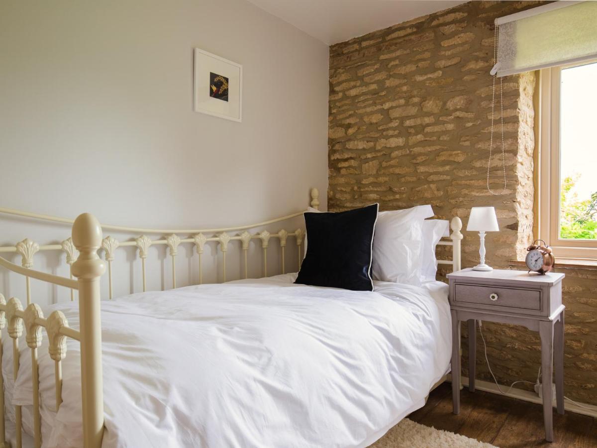Field View Vila Cirencester Exterior foto