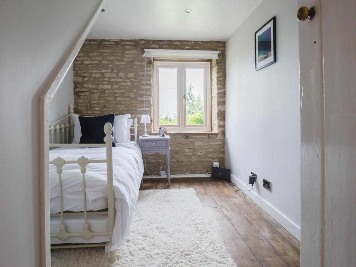 Field View Vila Cirencester Exterior foto
