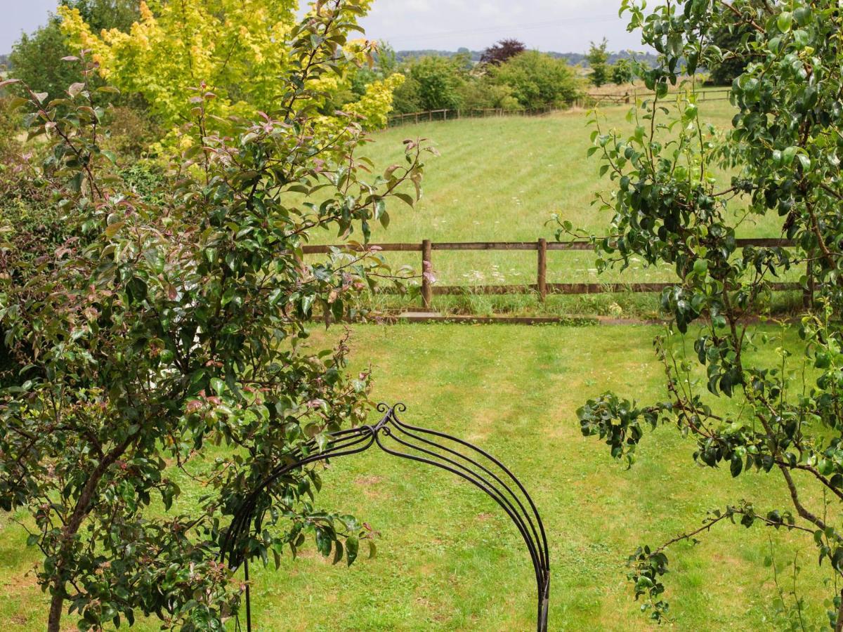 Field View Vila Cirencester Exterior foto