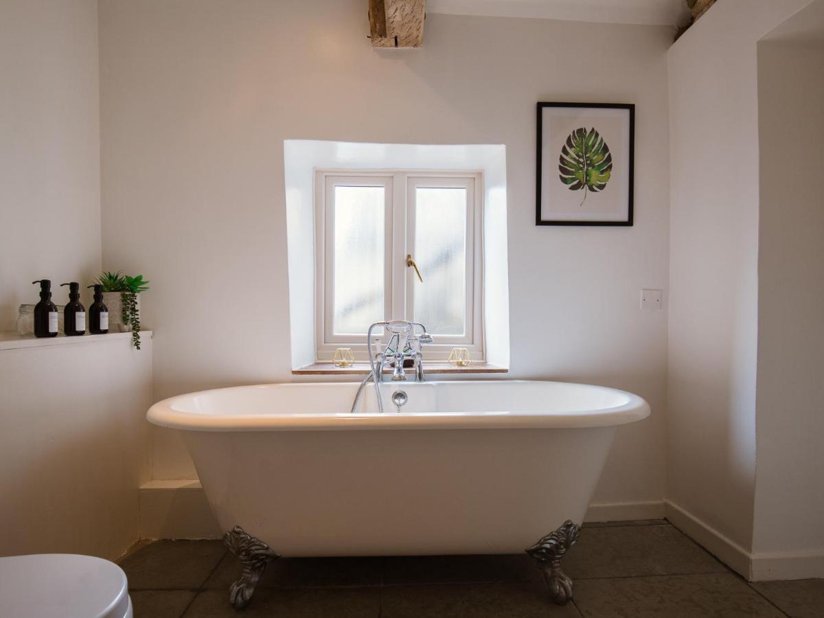 Field View Vila Cirencester Exterior foto